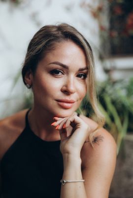 Гладка Вікторія