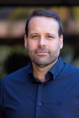 Рафаель Кортіна