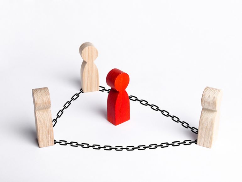 «Вплив травми на формування ригідного характеру»