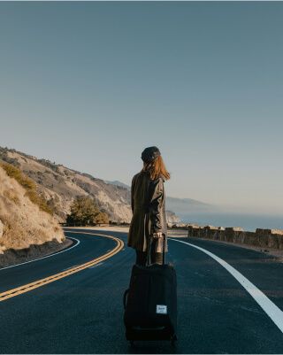 Пройти лагідно адаптацію в новій країні